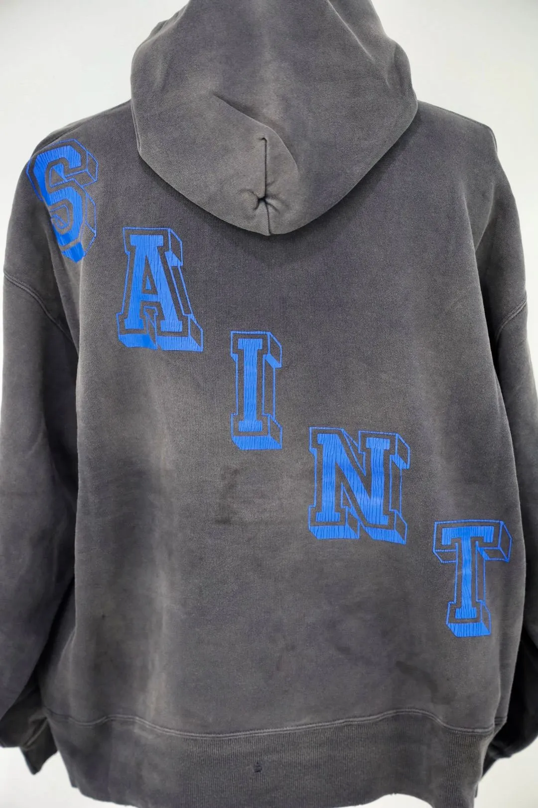 SAINT Mxxxxxx HOODIE/ANGEL/BLK 25 years new angel rebirth washed hoodie, washed black S-XL 25 years new version, revised many times, the version is more pure! Heavy washing water spray fading process, stronger distressing effect, handmade wormhole destruction treatment, genuine level distressed crack printing